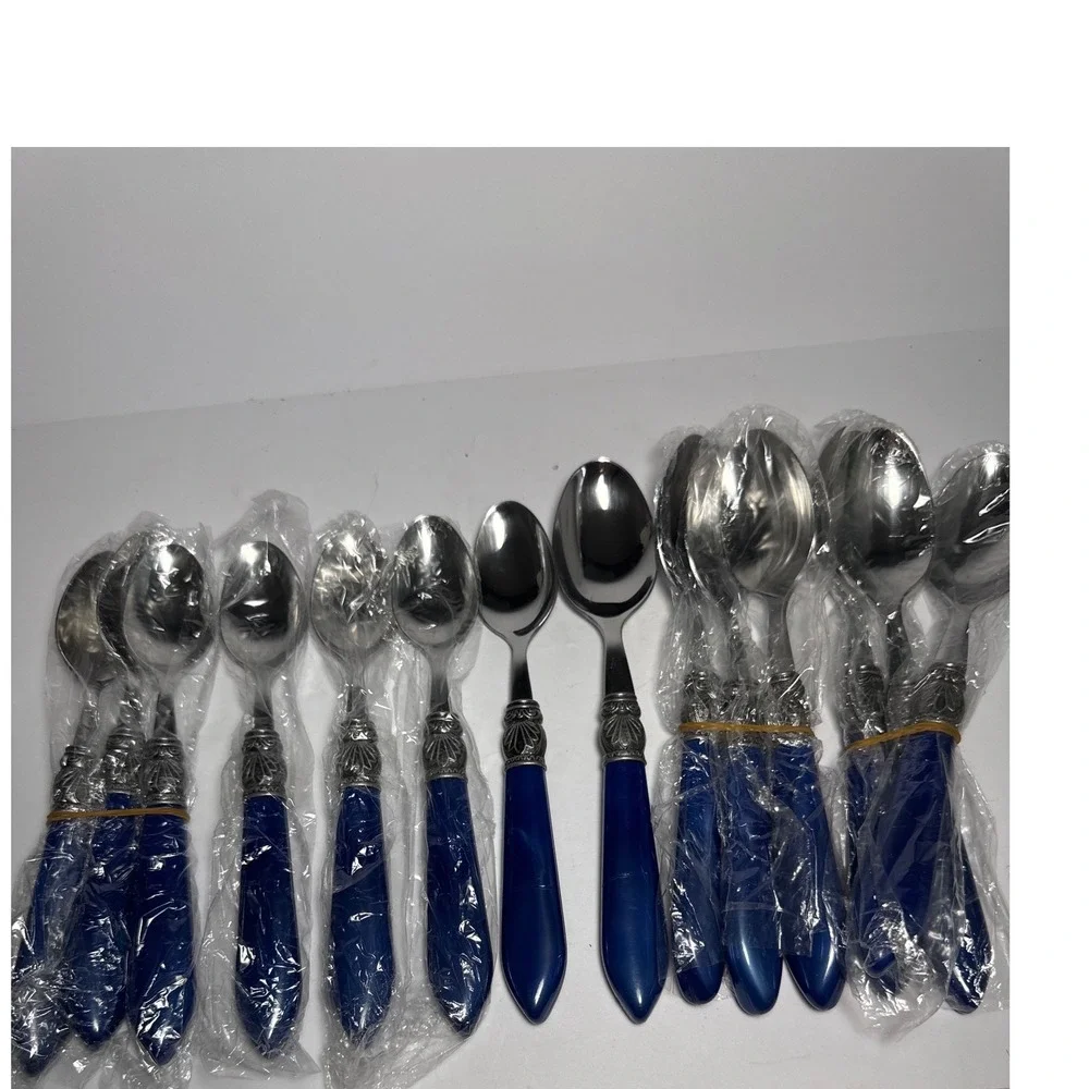 Argent Orfèvres Flatware Set 20pc Blue Silver New 18/8 Stainless Steel Service 4